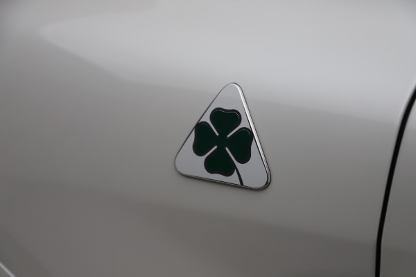 New 2020 Alfa Romeo Stelvio Quadrifoglio for sale $89,145 at Alfa Romeo of Greenwich in Greenwich CT 06830 18