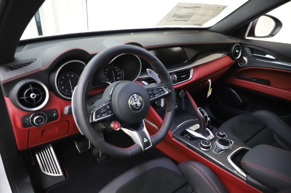 New 2020 Alfa Romeo Stelvio Quadrifoglio for sale $89,145 at Alfa Romeo of Greenwich in Greenwich CT 06830 25