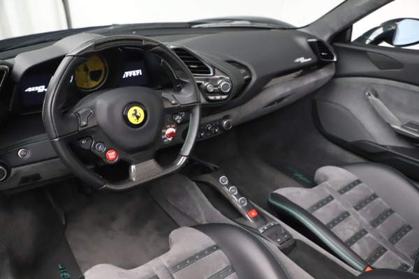 Used 2019 Ferrari 488 Spider Base for sale $329,900 at Alfa Romeo of Greenwich in Greenwich CT 06830 19