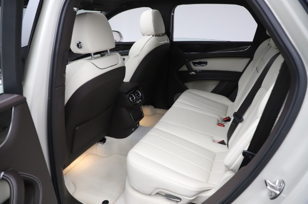 Used 2018 Bentley Bentayga Onyx Edition for sale Call for price at Alfa Romeo of Greenwich in Greenwich CT 06830 24