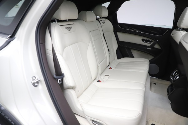 Used 2018 Bentley Bentayga Onyx Edition for sale Call for price at Alfa Romeo of Greenwich in Greenwich CT 06830 27