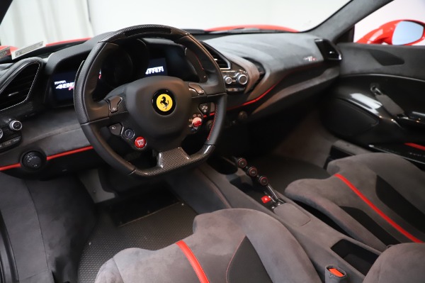 Used 2020 Ferrari 488 Pista for sale $439,900 at Alfa Romeo of Greenwich in Greenwich CT 06830 13