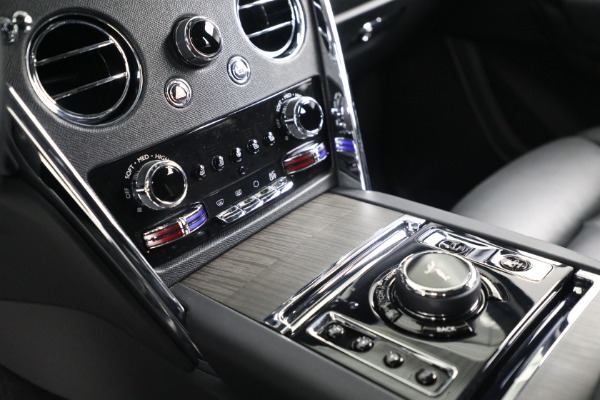 Used 2021 Rolls-Royce Cullinan for sale Sold at Alfa Romeo of Greenwich in Greenwich CT 06830 27