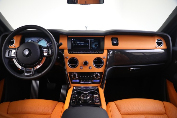 New 2021 Rolls-Royce Cullinan Black Badge for sale Sold at Alfa Romeo of Greenwich in Greenwich CT 06830 4