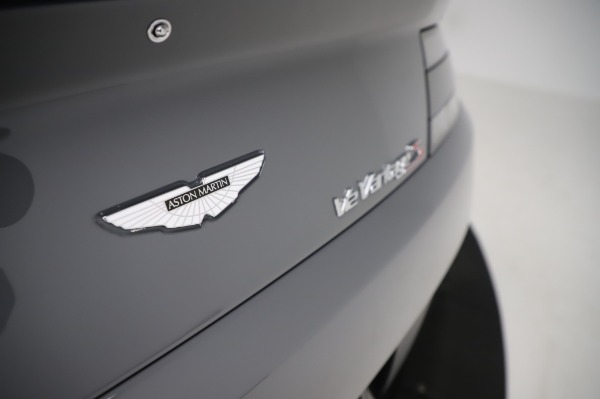 Used 2017 Aston Martin V12 Vantage S for sale $185,900 at Alfa Romeo of Greenwich in Greenwich CT 06830 24