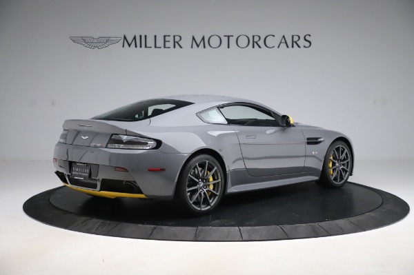 Used 2017 Aston Martin V12 Vantage S for sale Sold at Alfa Romeo of Greenwich in Greenwich CT 06830 7