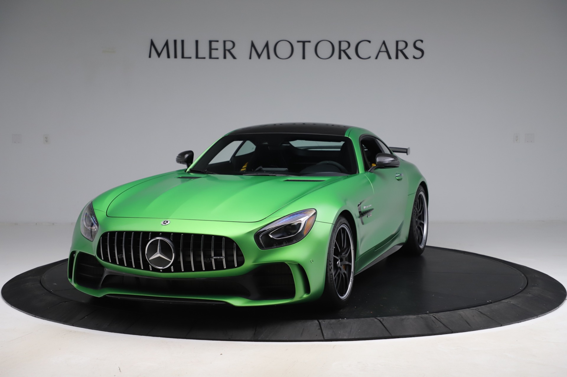Used 2019 Mercedes-Benz AMG GT R for sale $155,900 at Alfa Romeo of Greenwich in Greenwich CT 06830 1