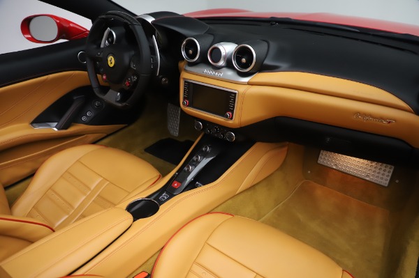 Used 2016 Ferrari California T for sale Sold at Alfa Romeo of Greenwich in Greenwich CT 06830 24