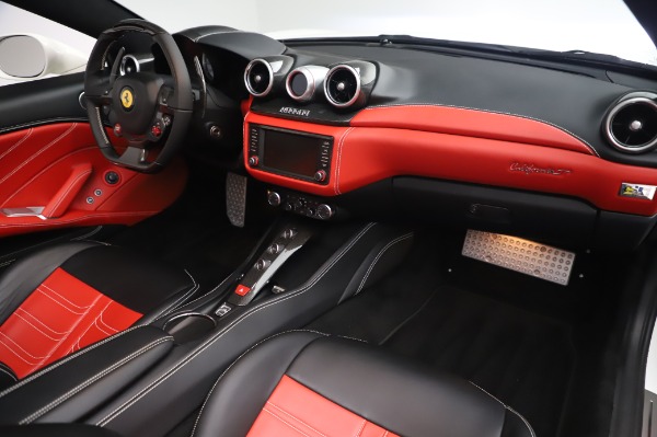 Used 2015 Ferrari California T for sale Sold at Alfa Romeo of Greenwich in Greenwich CT 06830 21