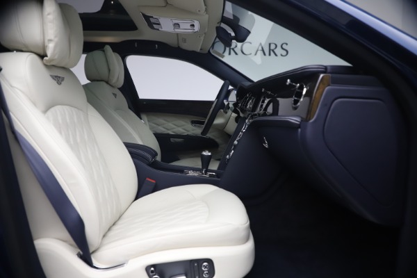 Used 2020 Bentley Mulsanne Speed for sale $279,900 at Alfa Romeo of Greenwich in Greenwich CT 06830 25