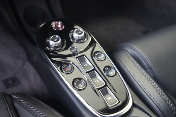 New 2020 McLaren GT Luxe for sale $247,125 at Alfa Romeo of Greenwich in Greenwich CT 06830 17
