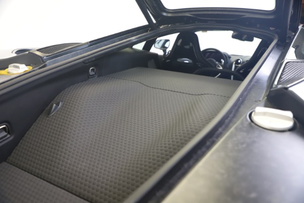 New 2020 McLaren GT Luxe for sale $247,125 at Alfa Romeo of Greenwich in Greenwich CT 06830 20