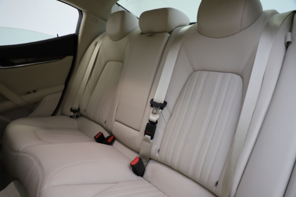 Used 2017 Maserati Ghibli S Q4 for sale Sold at Alfa Romeo of Greenwich in Greenwich CT 06830 18