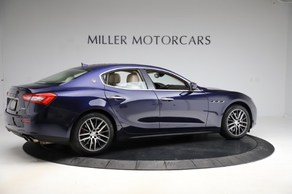 Used 2017 Maserati Ghibli S Q4 for sale Sold at Alfa Romeo of Greenwich in Greenwich CT 06830 8