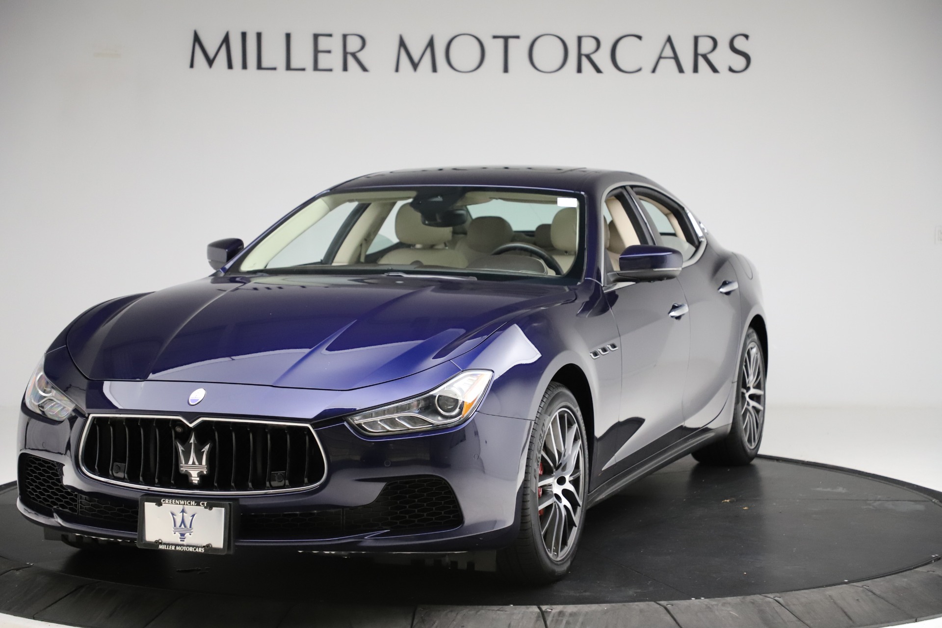 Used 2017 Maserati Ghibli S Q4 for sale Sold at Alfa Romeo of Greenwich in Greenwich CT 06830 1