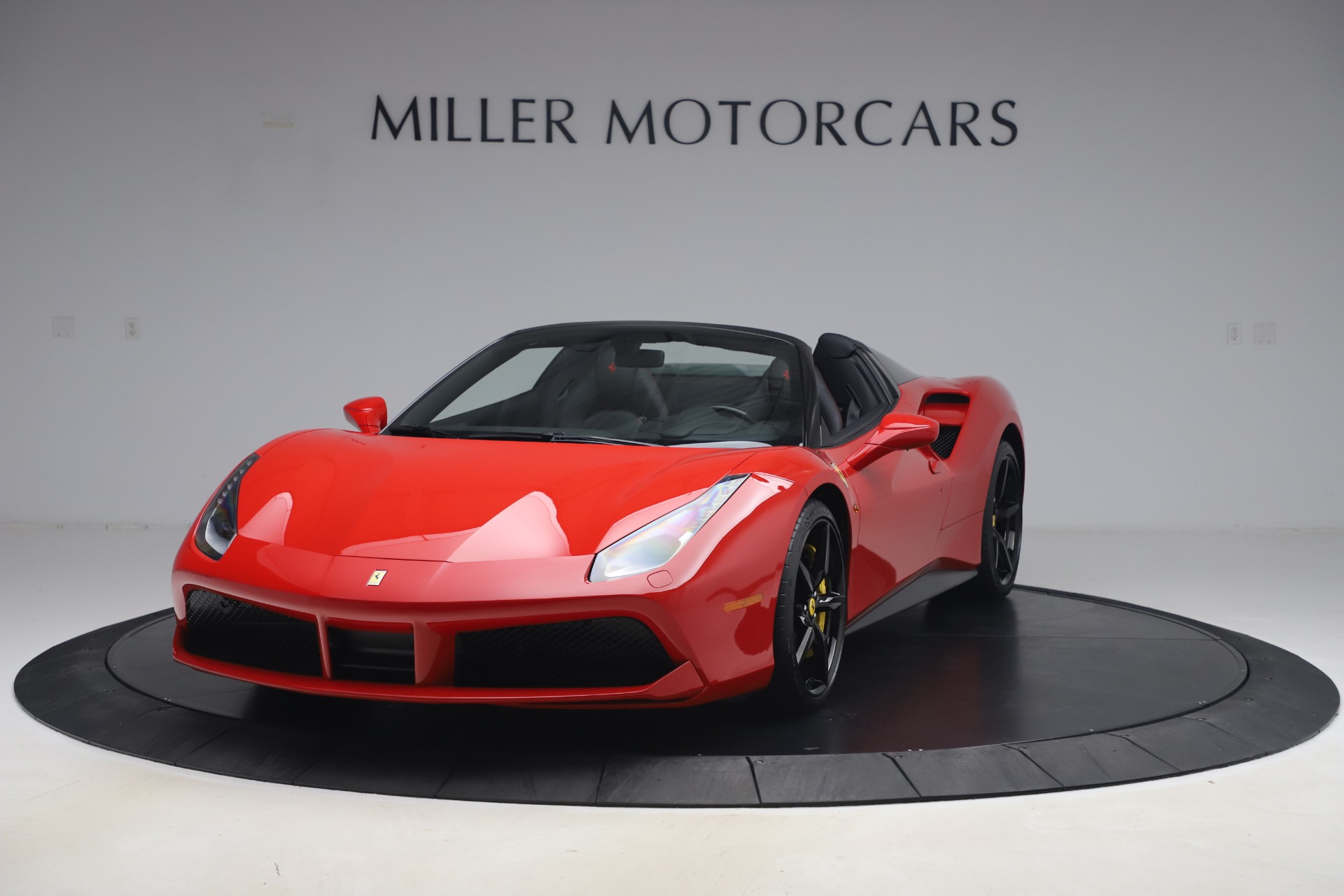 Used 2018 Ferrari 488 Spider for sale Sold at Alfa Romeo of Greenwich in Greenwich CT 06830 1