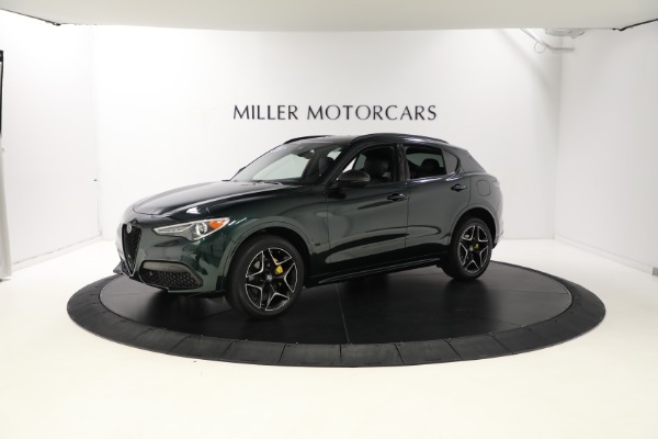 Used 2020 Alfa Romeo Stelvio Ti Sport Carbon Q4 for sale Sold at Alfa Romeo of Greenwich in Greenwich CT 06830 4