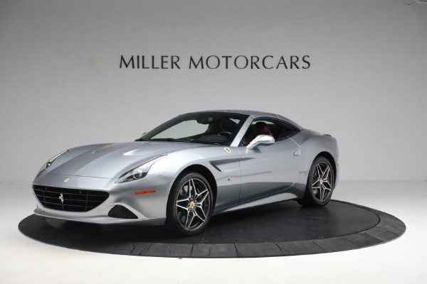 Used 2017 Ferrari California T for sale $144,900 at Alfa Romeo of Greenwich in Greenwich CT 06830 13