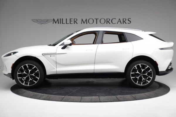 Used 2021 Aston Martin DBX for sale $181,900 at Alfa Romeo of Greenwich in Greenwich CT 06830 2