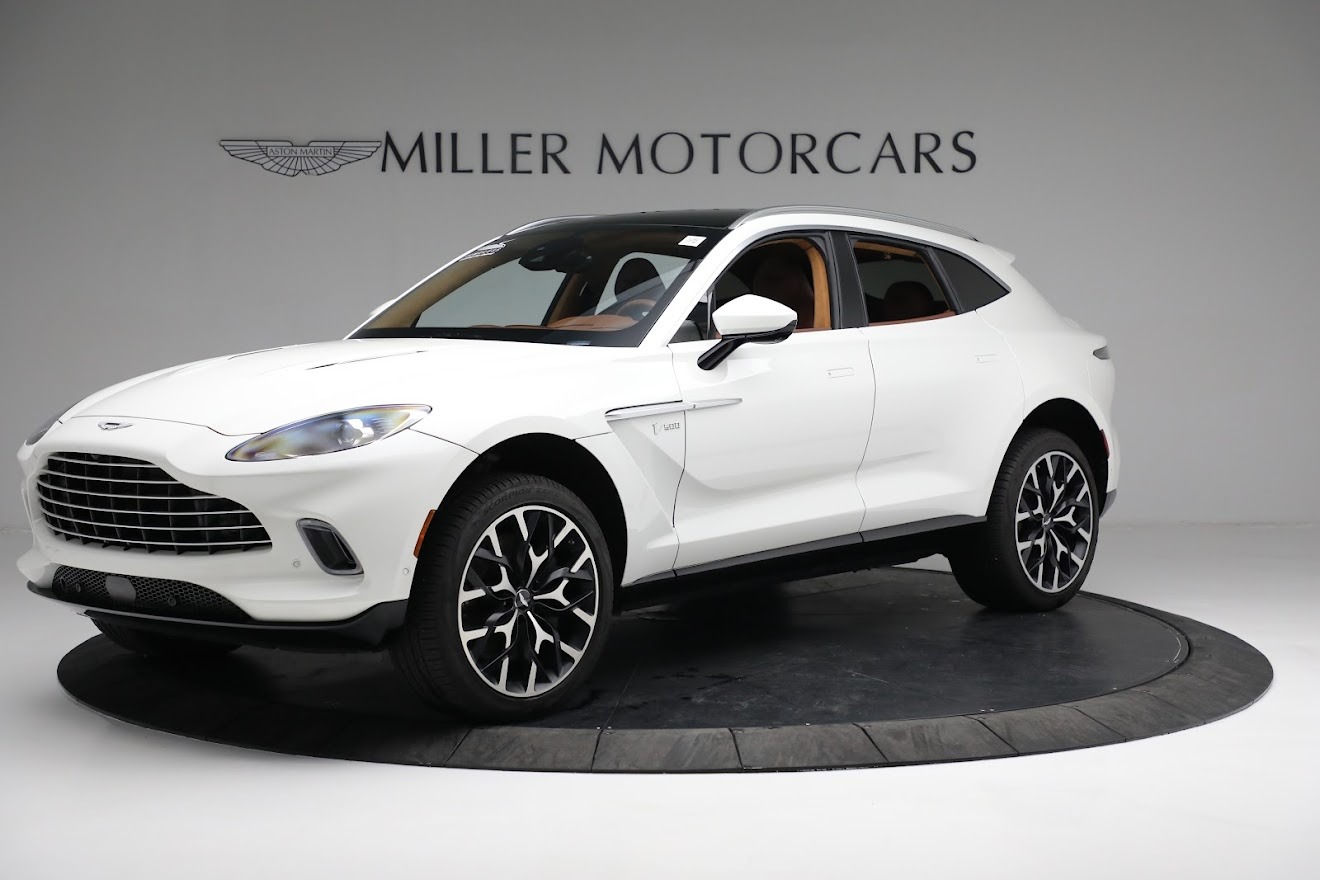 Used 2021 Aston Martin DBX for sale $181,900 at Alfa Romeo of Greenwich in Greenwich CT 06830 1