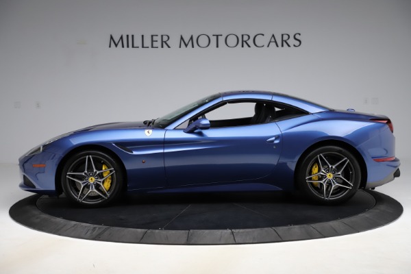 Used 2018 Ferrari California T for sale Sold at Alfa Romeo of Greenwich in Greenwich CT 06830 14