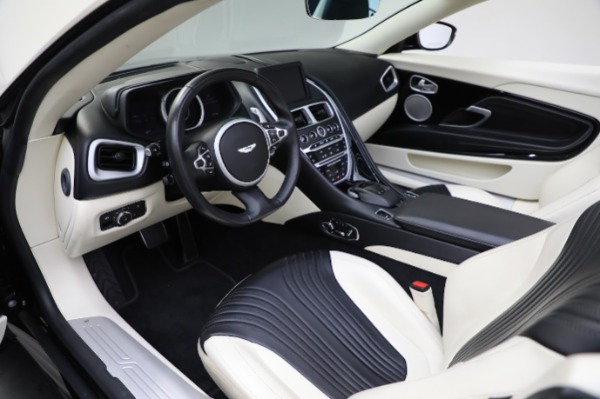 Used 2020 Aston Martin DB11 Volante for sale Sold at Alfa Romeo of Greenwich in Greenwich CT 06830 19