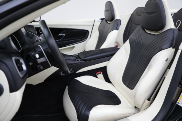Used 2020 Aston Martin DB11 Volante for sale $209,900 at Alfa Romeo of Greenwich in Greenwich CT 06830 21