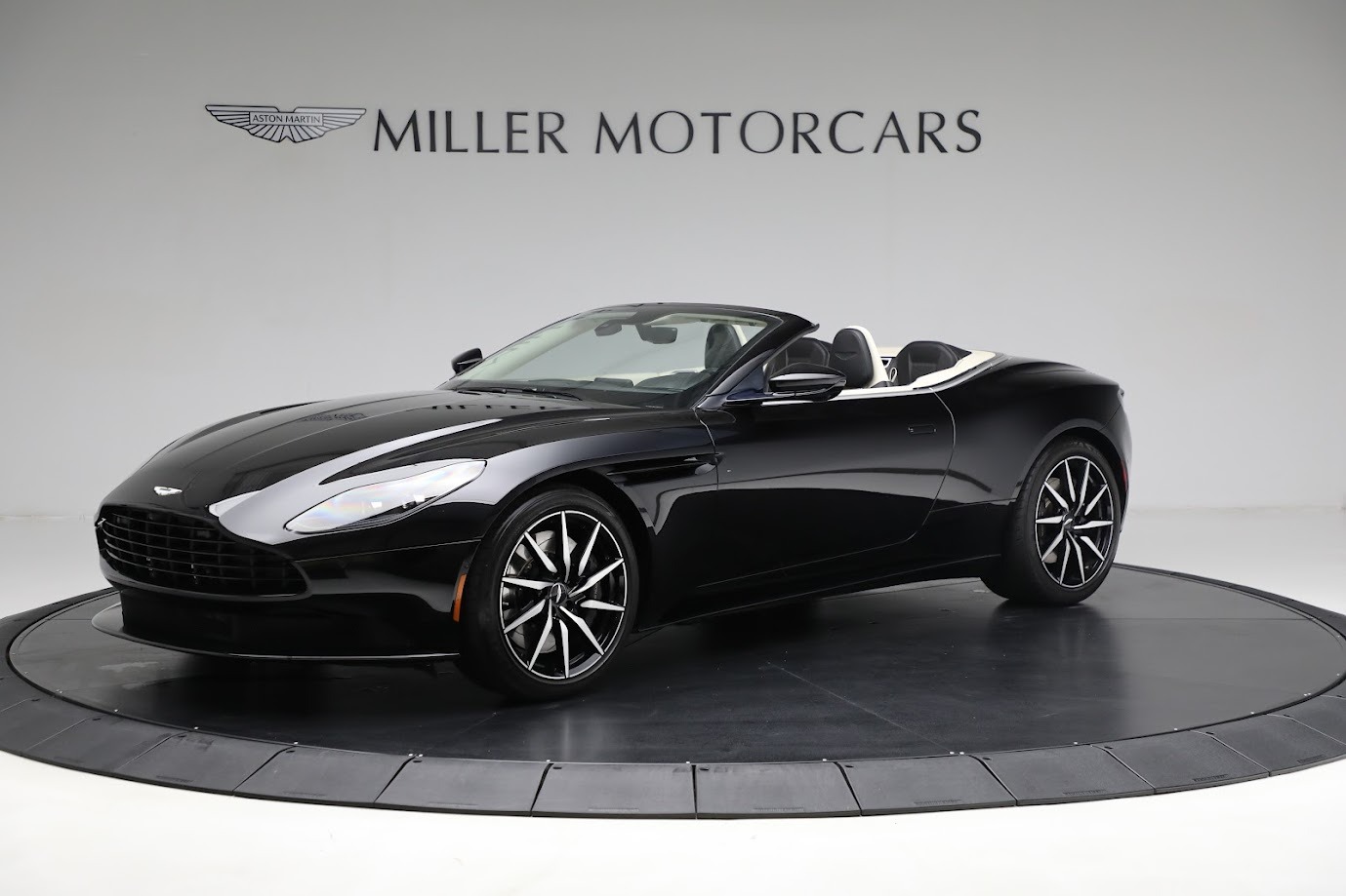 Used 2020 Aston Martin DB11 Volante for sale $209,900 at Alfa Romeo of Greenwich in Greenwich CT 06830 1