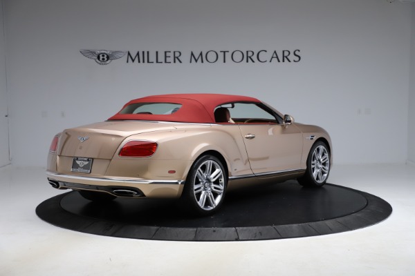 Used 2017 Bentley Continental GTC W12 for sale $165,900 at Alfa Romeo of Greenwich in Greenwich CT 06830 17