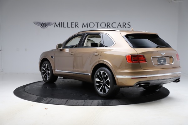 Used 2017 Bentley Bentayga W12 for sale Sold at Alfa Romeo of Greenwich in Greenwich CT 06830 5