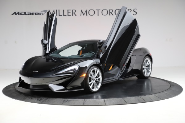 Used 2019 McLaren 570S for sale Sold at Alfa Romeo of Greenwich in Greenwich CT 06830 13