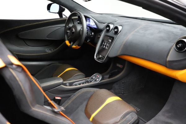 Used 2019 McLaren 570S for sale Sold at Alfa Romeo of Greenwich in Greenwich CT 06830 19