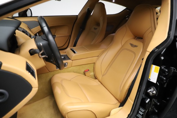 Used 2016 Aston Martin Rapide S for sale $123,900 at Alfa Romeo of Greenwich in Greenwich CT 06830 15