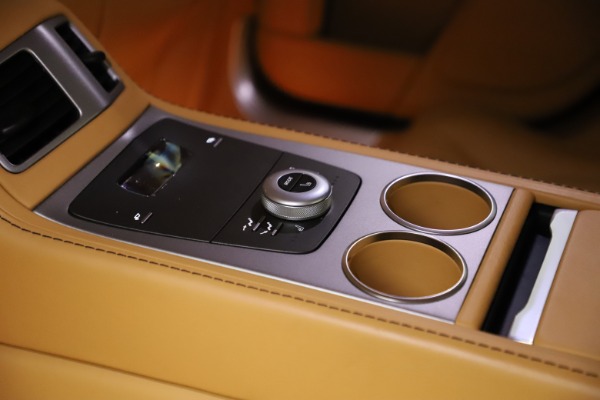 Used 2016 Aston Martin Rapide S for sale $123,900 at Alfa Romeo of Greenwich in Greenwich CT 06830 19