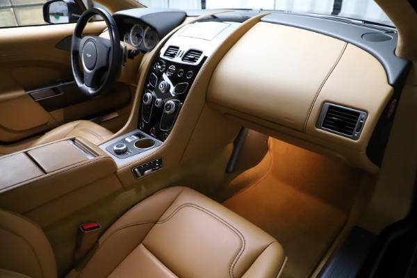 Used 2016 Aston Martin Rapide S for sale $123,900 at Alfa Romeo of Greenwich in Greenwich CT 06830 20