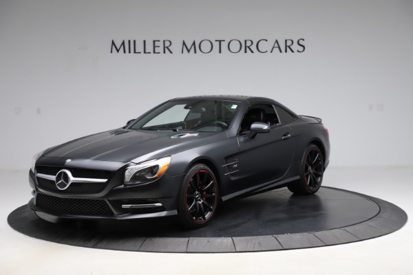Used 2016 Mercedes-Benz SL-Class SL 550 for sale Sold at Alfa Romeo of Greenwich in Greenwich CT 06830 12