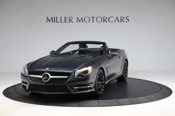 Used 2016 Mercedes-Benz SL-Class SL 550 for sale Sold at Alfa Romeo of Greenwich in Greenwich CT 06830 1