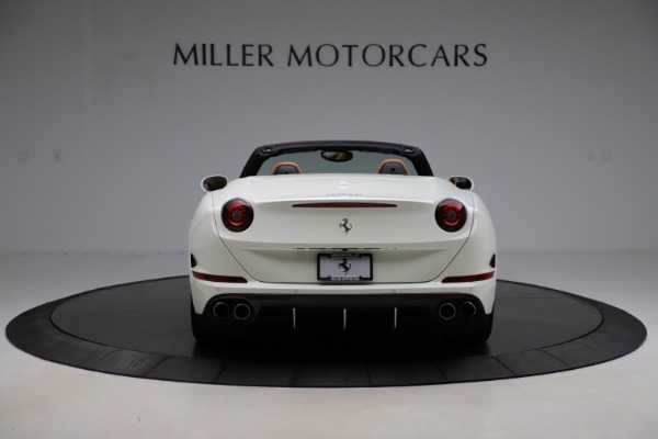 Used 2018 Ferrari California T for sale Sold at Alfa Romeo of Greenwich in Greenwich CT 06830 6