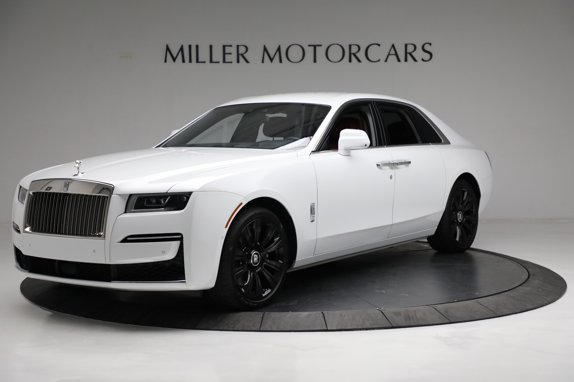 Used 2021 Rolls-Royce Ghost for sale $389,900 at Alfa Romeo of Greenwich in Greenwich CT 06830 1