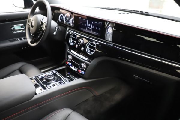 Used 2021 Rolls-Royce Ghost for sale $245,900 at Alfa Romeo of Greenwich in Greenwich CT 06830 17