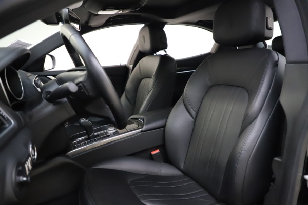Used 2017 Maserati Ghibli S Q4 for sale $41,900 at Alfa Romeo of Greenwich in Greenwich CT 06830 15