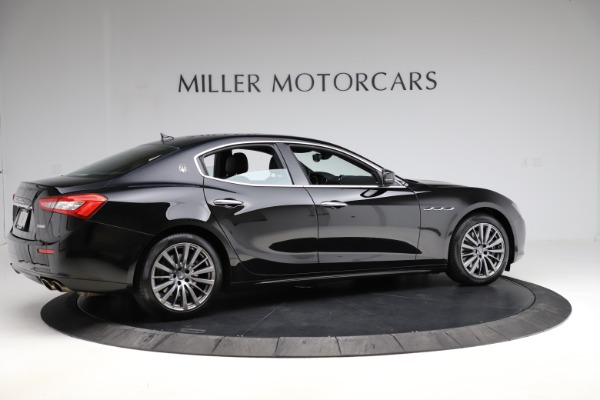 Used 2017 Maserati Ghibli S Q4 for sale Sold at Alfa Romeo of Greenwich in Greenwich CT 06830 8