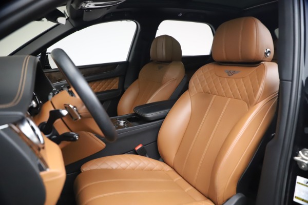 Used 2017 Bentley Bentayga W12 for sale $126,900 at Alfa Romeo of Greenwich in Greenwich CT 06830 20
