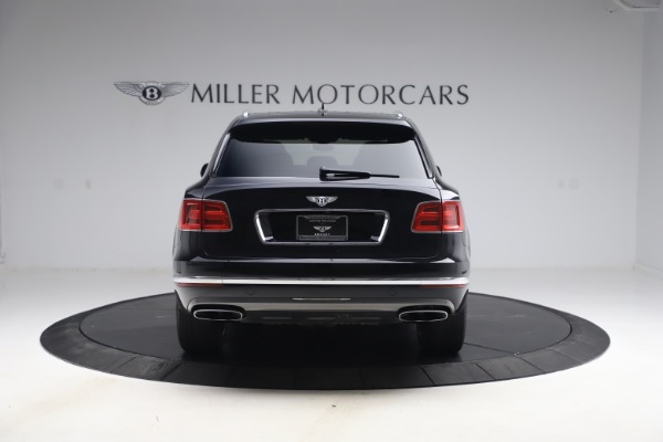 Used 2017 Bentley Bentayga W12 for sale $126,900 at Alfa Romeo of Greenwich in Greenwich CT 06830 6