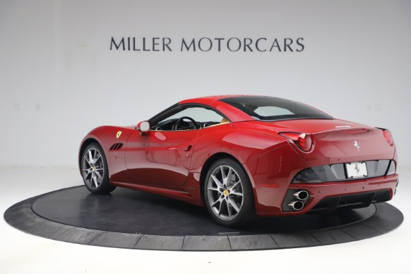 Used 2014 Ferrari California 30 for sale Sold at Alfa Romeo of Greenwich in Greenwich CT 06830 15