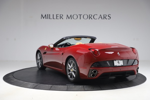 Used 2014 Ferrari California 30 for sale Sold at Alfa Romeo of Greenwich in Greenwich CT 06830 5