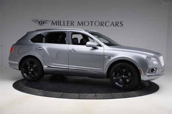 Used 2018 Bentley Bentayga W12 Signature Edition for sale $149,900 at Alfa Romeo of Greenwich in Greenwich CT 06830 11