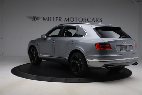 Used 2018 Bentley Bentayga W12 Signature for sale Sold at Alfa Romeo of Greenwich in Greenwich CT 06830 5