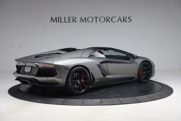 Used 2015 Lamborghini Aventador Roadster LP 700-4 for sale Sold at Alfa Romeo of Greenwich in Greenwich CT 06830 9