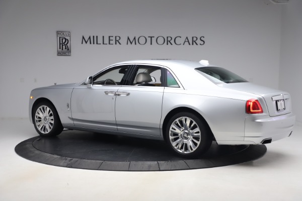Used 2018 Rolls-Royce Ghost for sale $249,900 at Alfa Romeo of Greenwich in Greenwich CT 06830 5